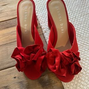 Gianni Bini red shoes